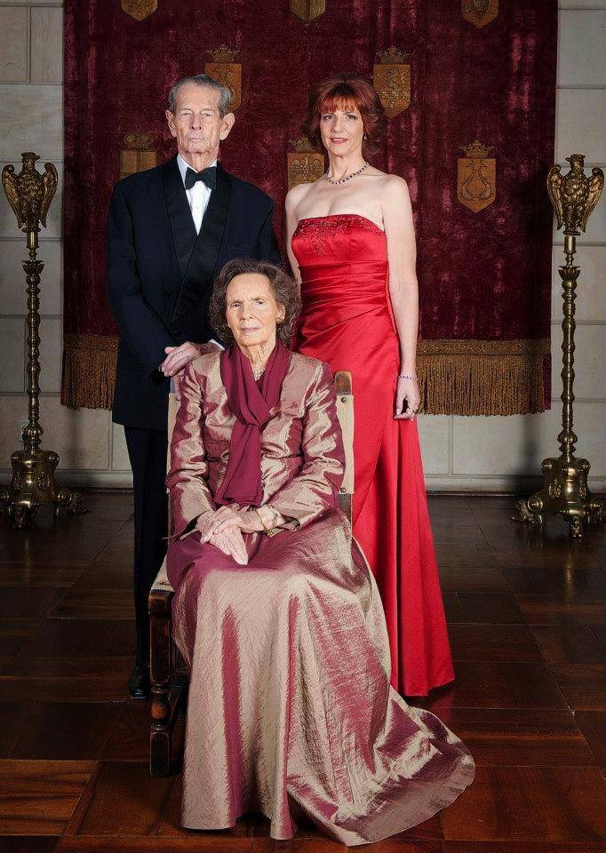 A fost fortata sa paraseasca Romania in 1990