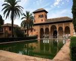 8. Alhambra din Granada (Granada, Spania)