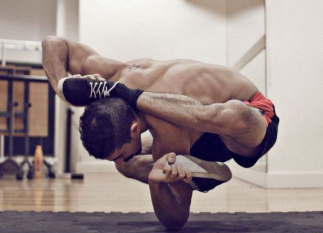 Cei mai flexibili oameni de pe internet