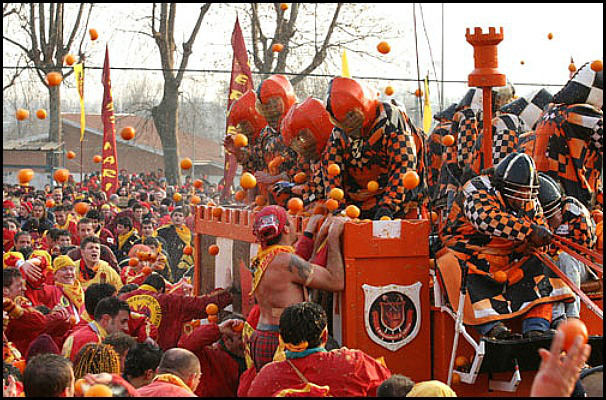 4. Festivalul portocalelor din Ivrea