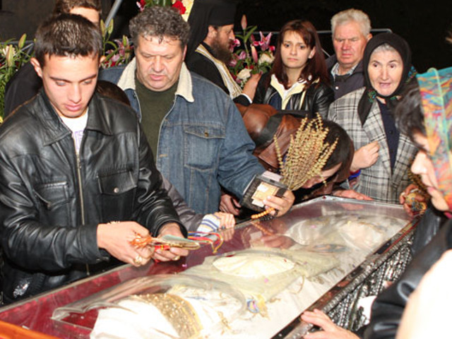 A fost ceruta in casatorie de multi tineri instariti