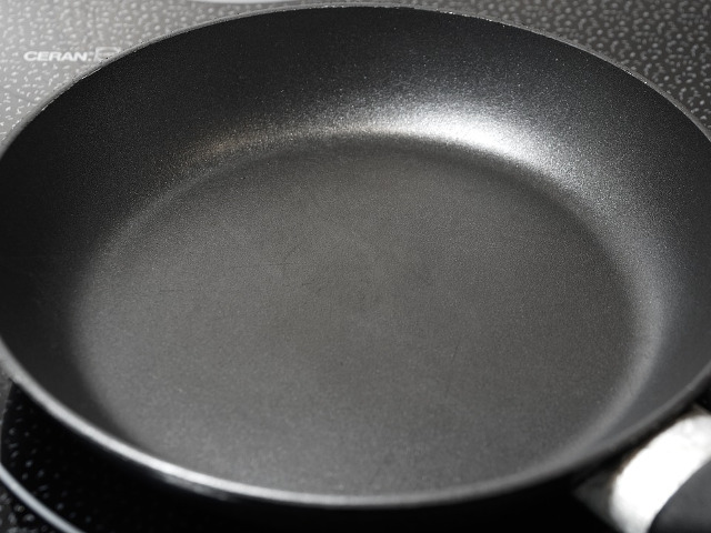 Mit: "Teflonul este cancerigen"