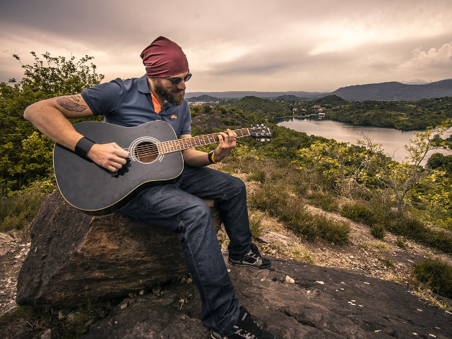 Iti incarci bateriile