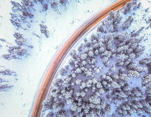 "Orice drum isi dubleaza lungimea pe vreme de iarna" (George Herbert)