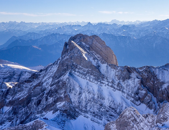 Frumusetea de netagaduit a Muntilor Alpi...