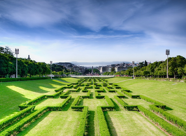 Portugalia, Italia si Spania