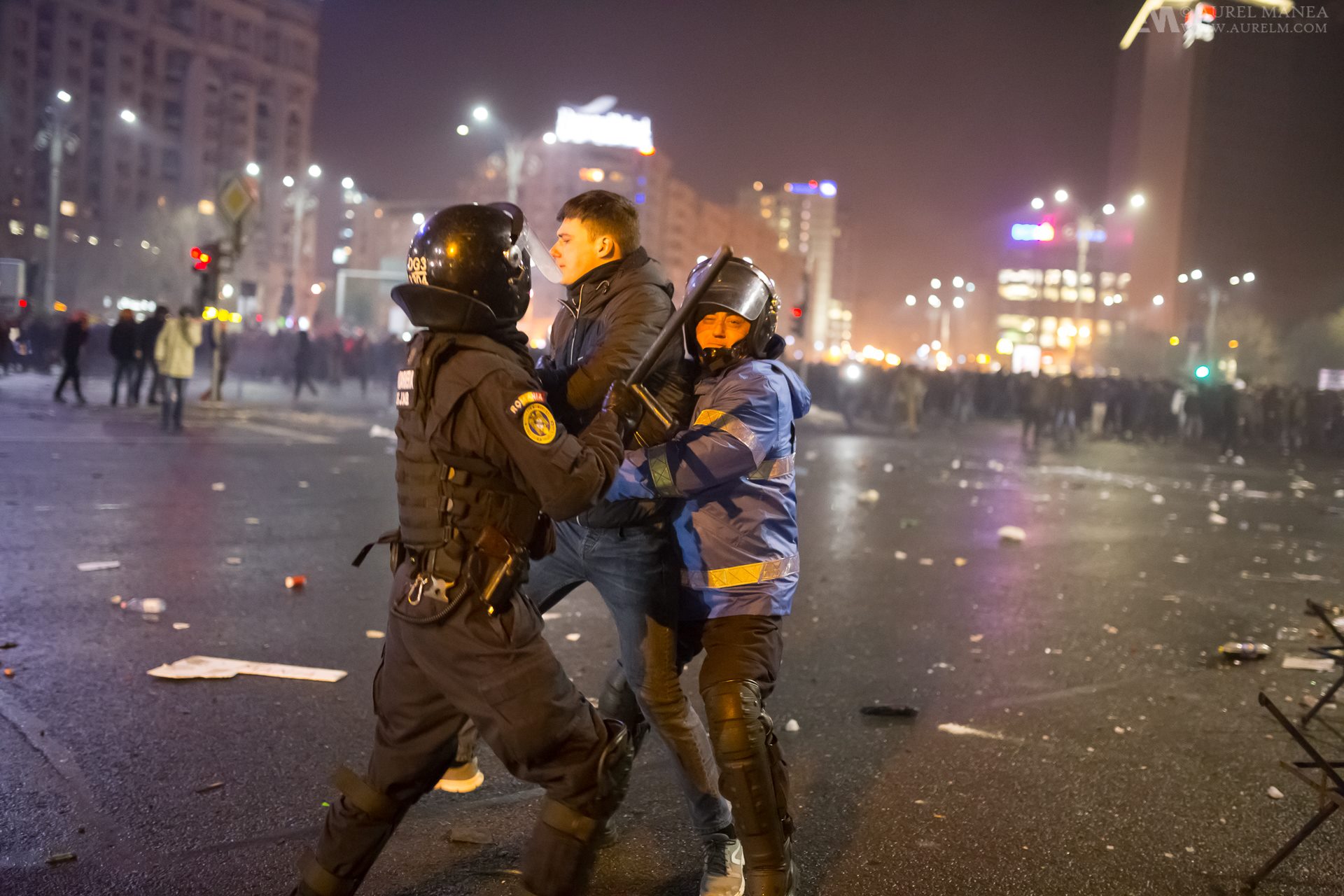 Proteste Piata Victoriei impotriva modificarilor prin OUG a codurilor penale
