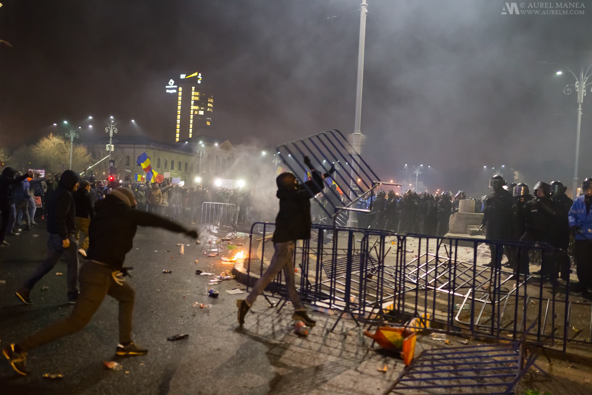 Proteste Piata Victoriei impotriva modificarilor prin OUG a codurilor penale