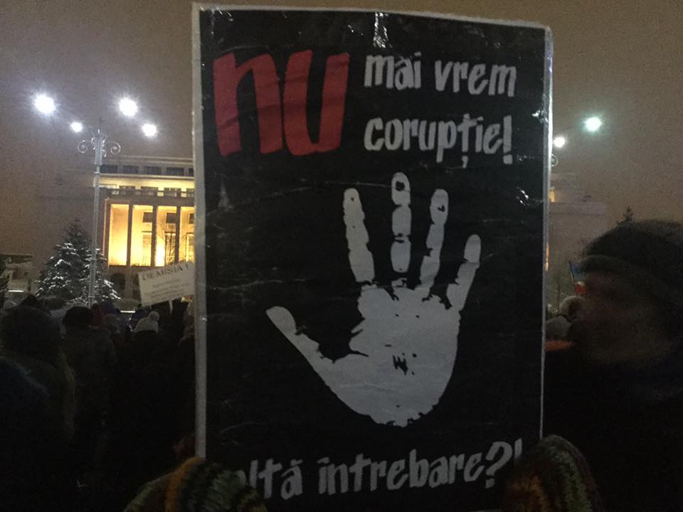 Ziua a XII-a. Mesaje din Piata Victoriei