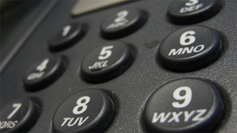 1. Nu mai merg la cineva pentru a vedea daca e acasa, un simplu telefon fiind suficient