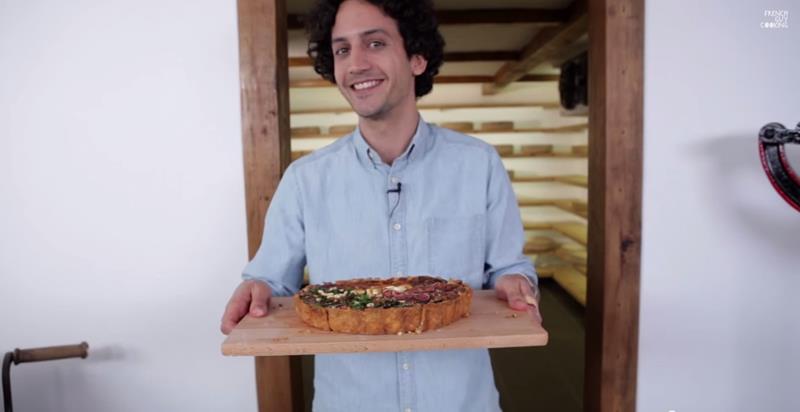 2. Poate prepara cina singur