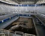 Bazinul olimpic la interior