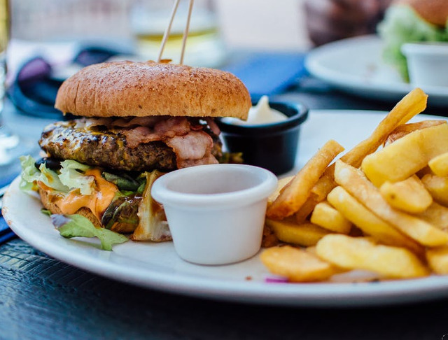 Mancarea de tip fast-food