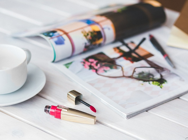 Personalizeaza cutiile de cosmetice