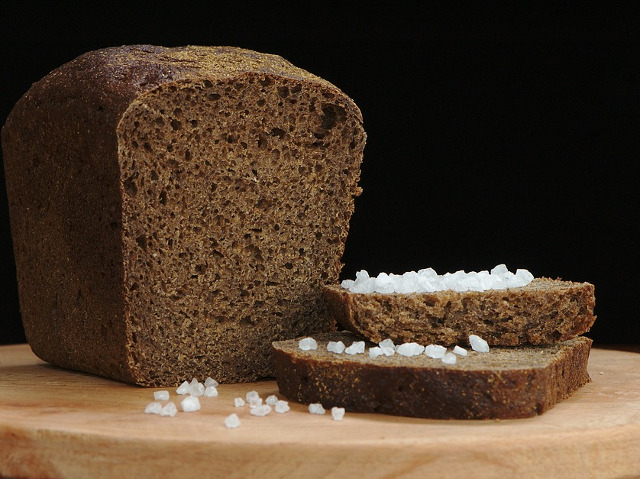 Ce se pune in pragul casei pentru ingeri