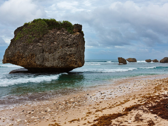 Paradoxul atotputerniciei