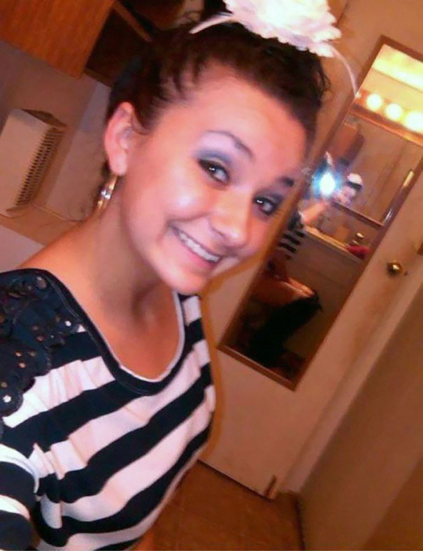 Da, acest selfie a fost publicat pe o retea de socializare