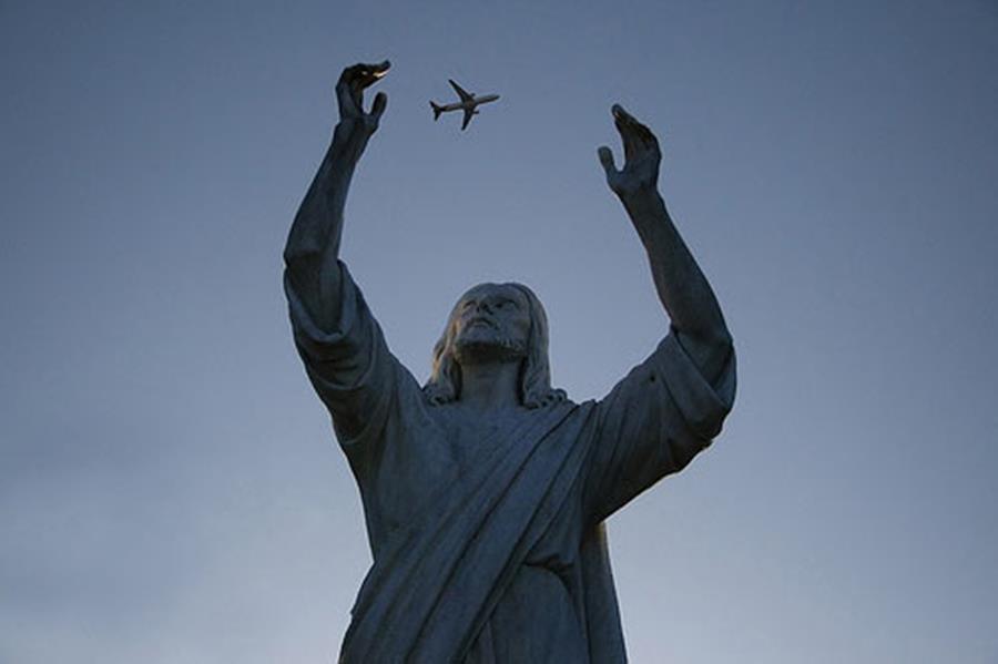 10 Fotografii facute la momentul potrivit care te vor impresiona