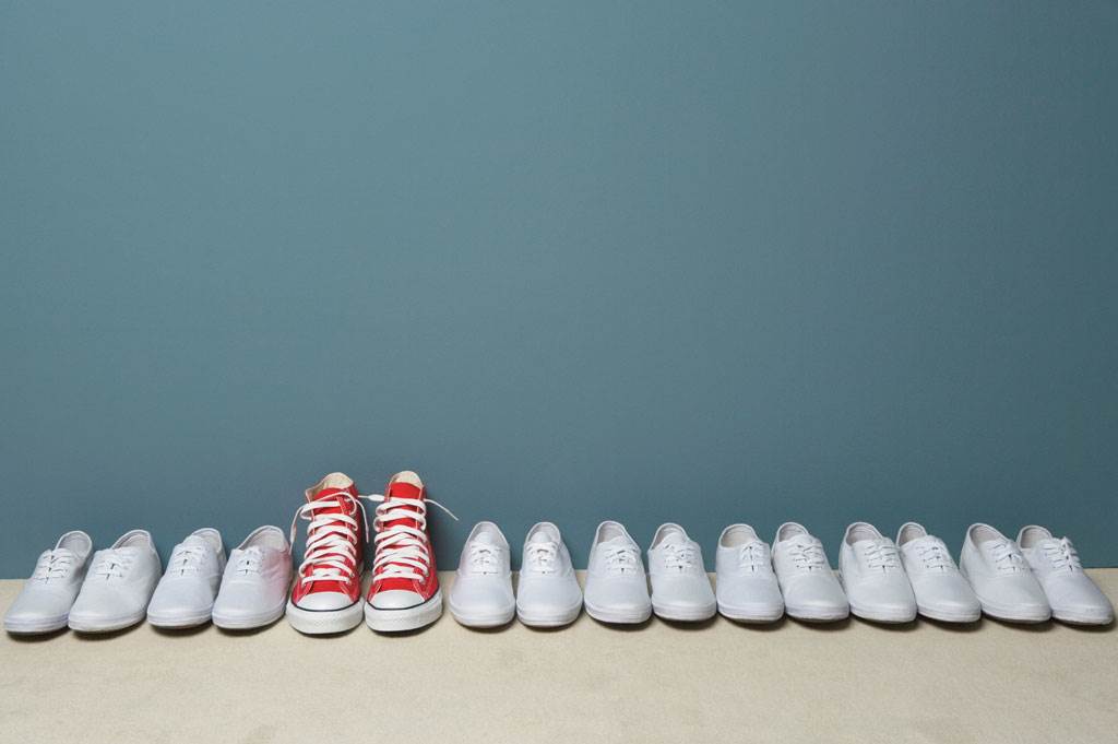 "Fii - nu incerca sa devii."