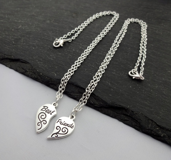 Lantisor pentru cea mai buna prietena