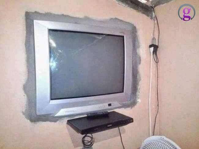 Suport... trainic pentru televizor