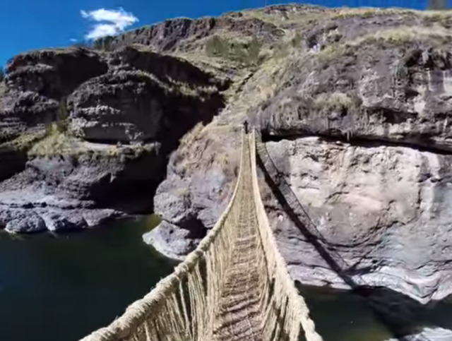 Podul Qeswachaka, Peru