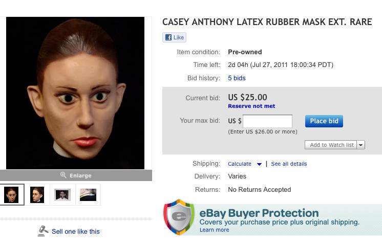 O masca cu chipul unei criminale