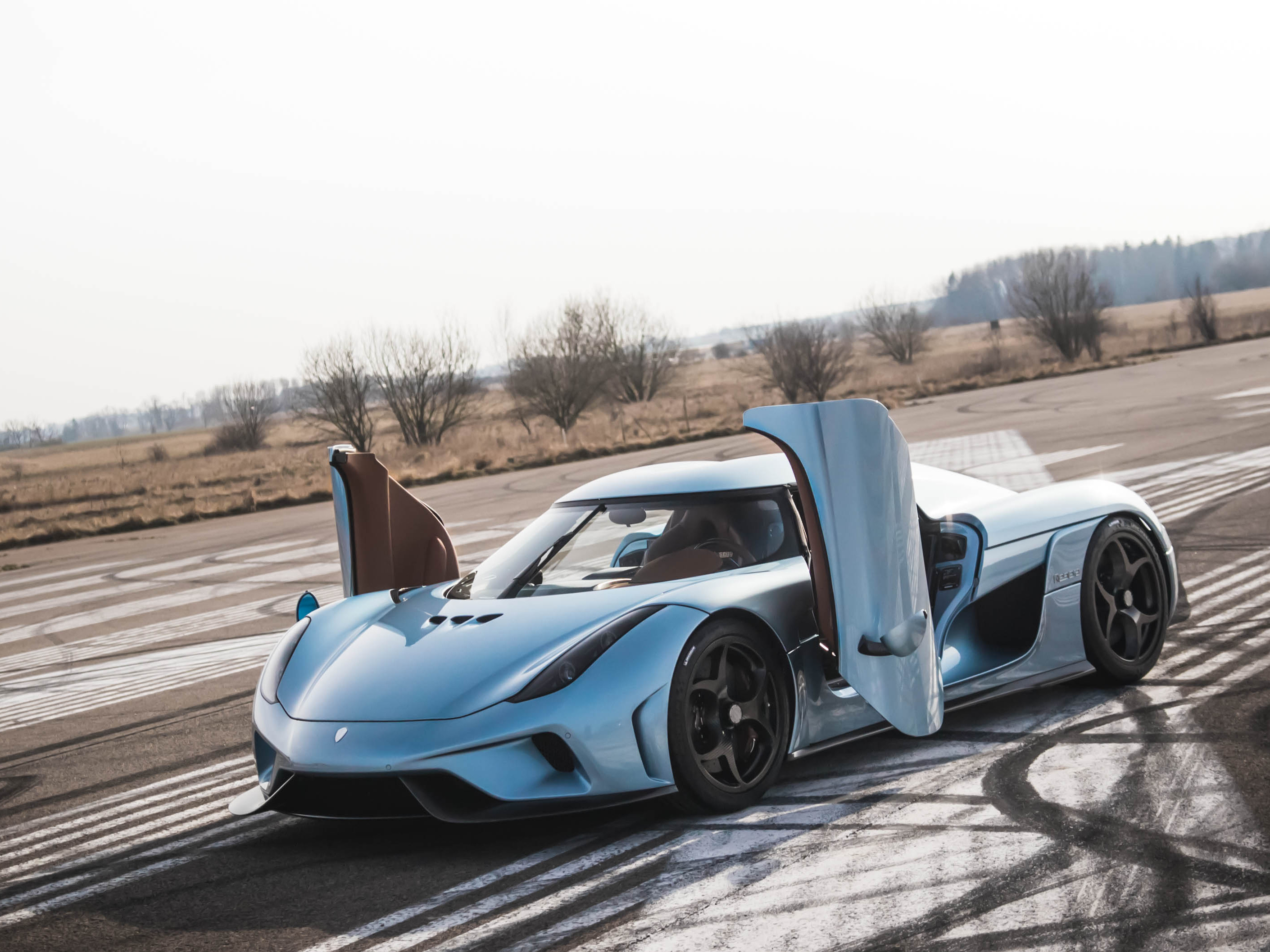 10. Koenigsegg Regera - 1.9 milioane $