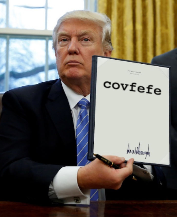Covfefe a devenit semnatura lui Trump