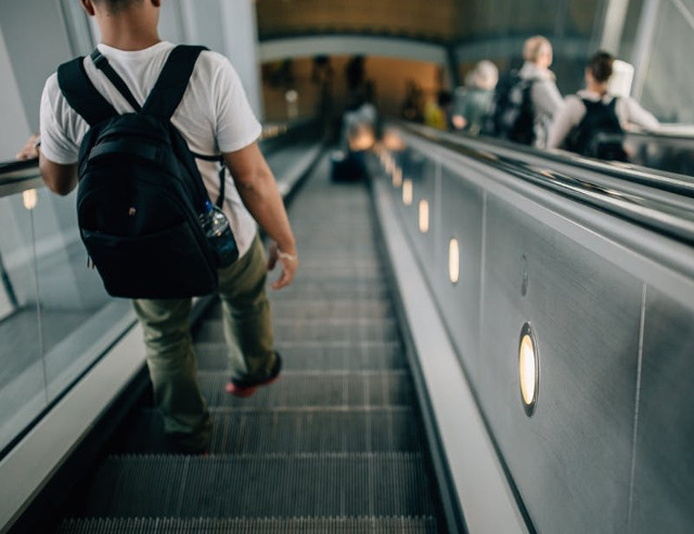 Pregateste un checklist pentru bagaje