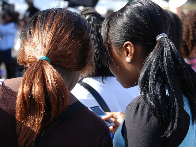 Atunci cand nu esti cu el, vorbesti despre el