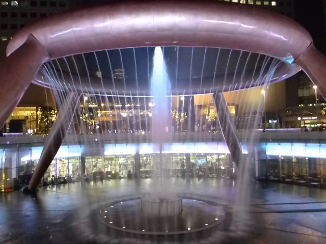 Fountain of Wealth, Singapore