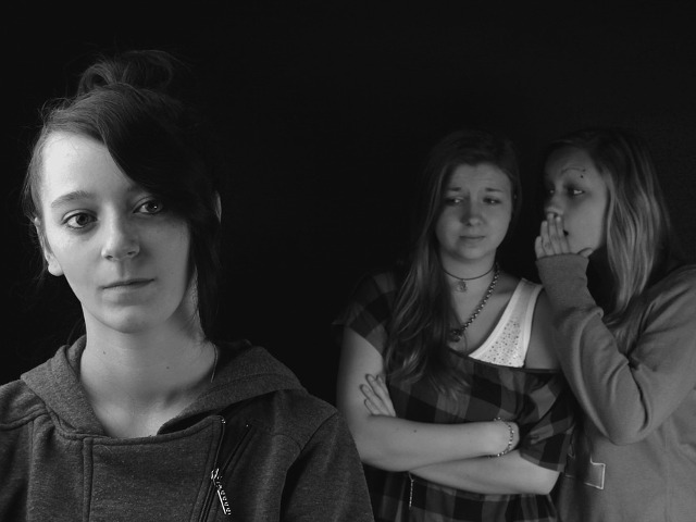 Vorbesc despre alte femei