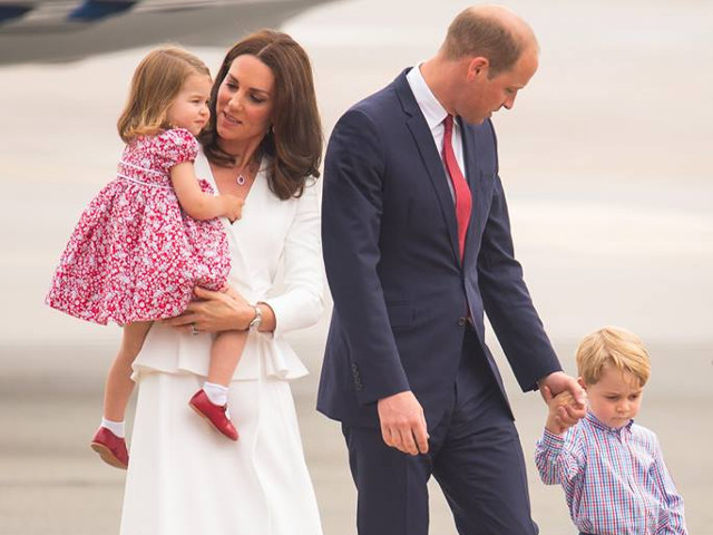 Traiesc in afara Londrei