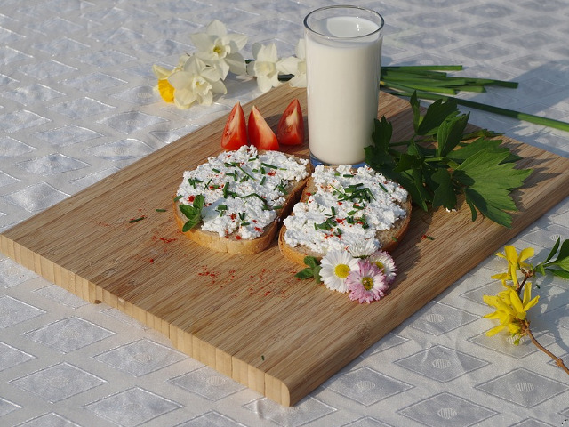 Produse lactate nepasteurizate