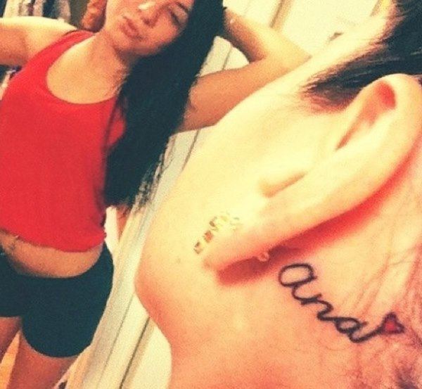 Ce-a fost in capul lor? 10 tatuaje esuate... dar foarte amuzante