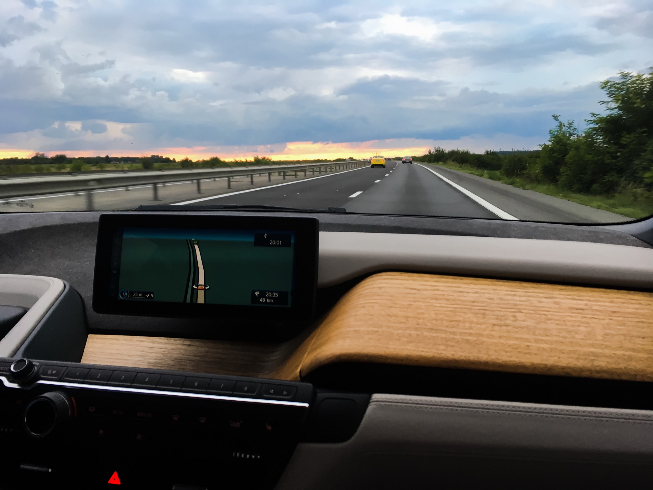 BMW i3 ne aduce viitorul in prezent