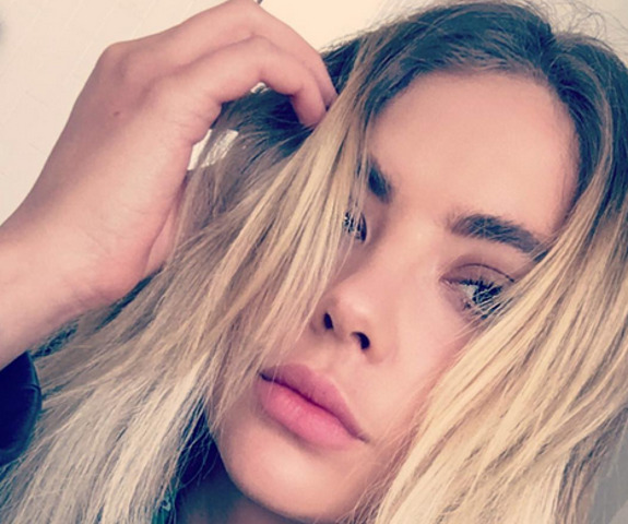 Locul 9: Ashley Benson