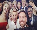 Selfie-ul facut de Ellen DeGeneres la premiile Oscar din 2014 a fost, la acea vremea, cea mai distribuita imagine de pe Twitter