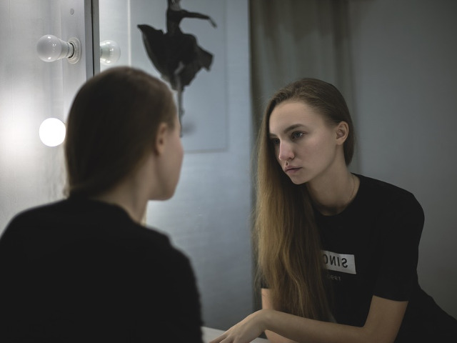 Conversatiile cu propria persoana pot imbunatati concentrarea