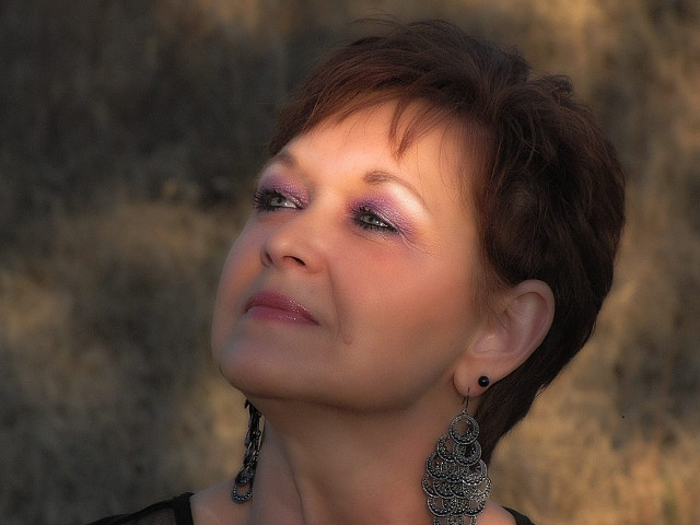 Faci orice e nevoie ca sa te simti increzatoare si atragatoare