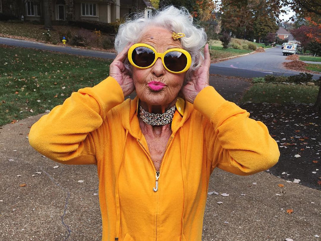 Bunicuta stie ca si atunci cand faci sport trebuie sa fii cool