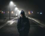 Nu iesi noaptea din casa
