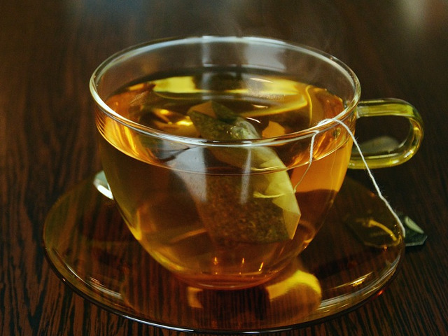 Inlocuieste cafeaua cu ceaiul verde