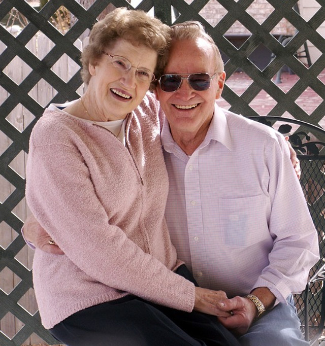 "Cand esti batran, iubesti mai mult si suferi mai putin" (Mircea Eliade)