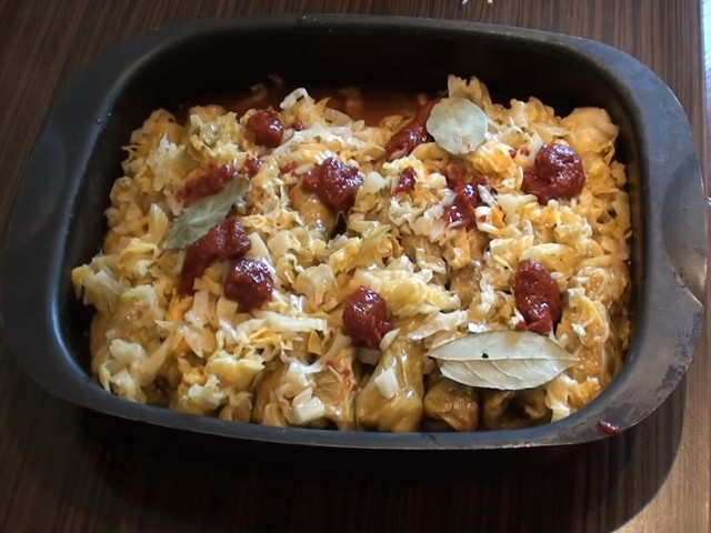 Sarmale umplute cu orez si stafide