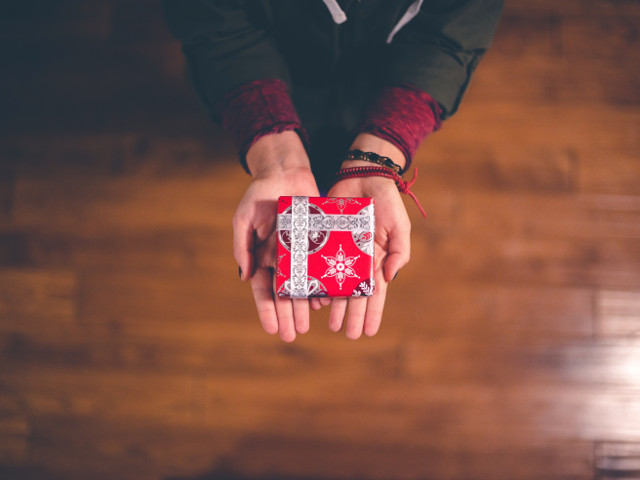 Ce sa faci cand primesti un cadou care nu este pe gustul tau