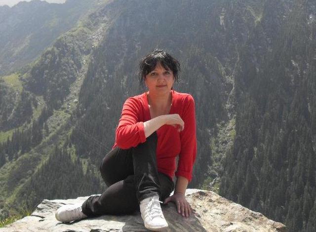 Jurnalista Simona Catrina