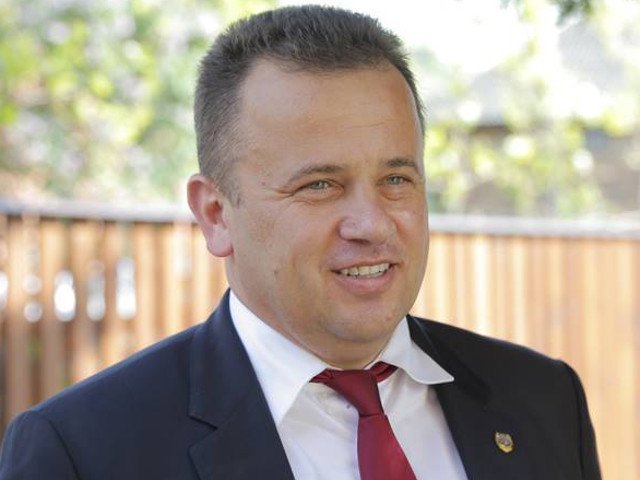 Ministrul Educatiei: Scoala e gratuita pentru copil, parintele fiind cel care plateste