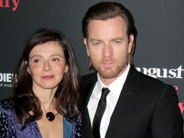 Ewan McGregor si Eve Mavrakis